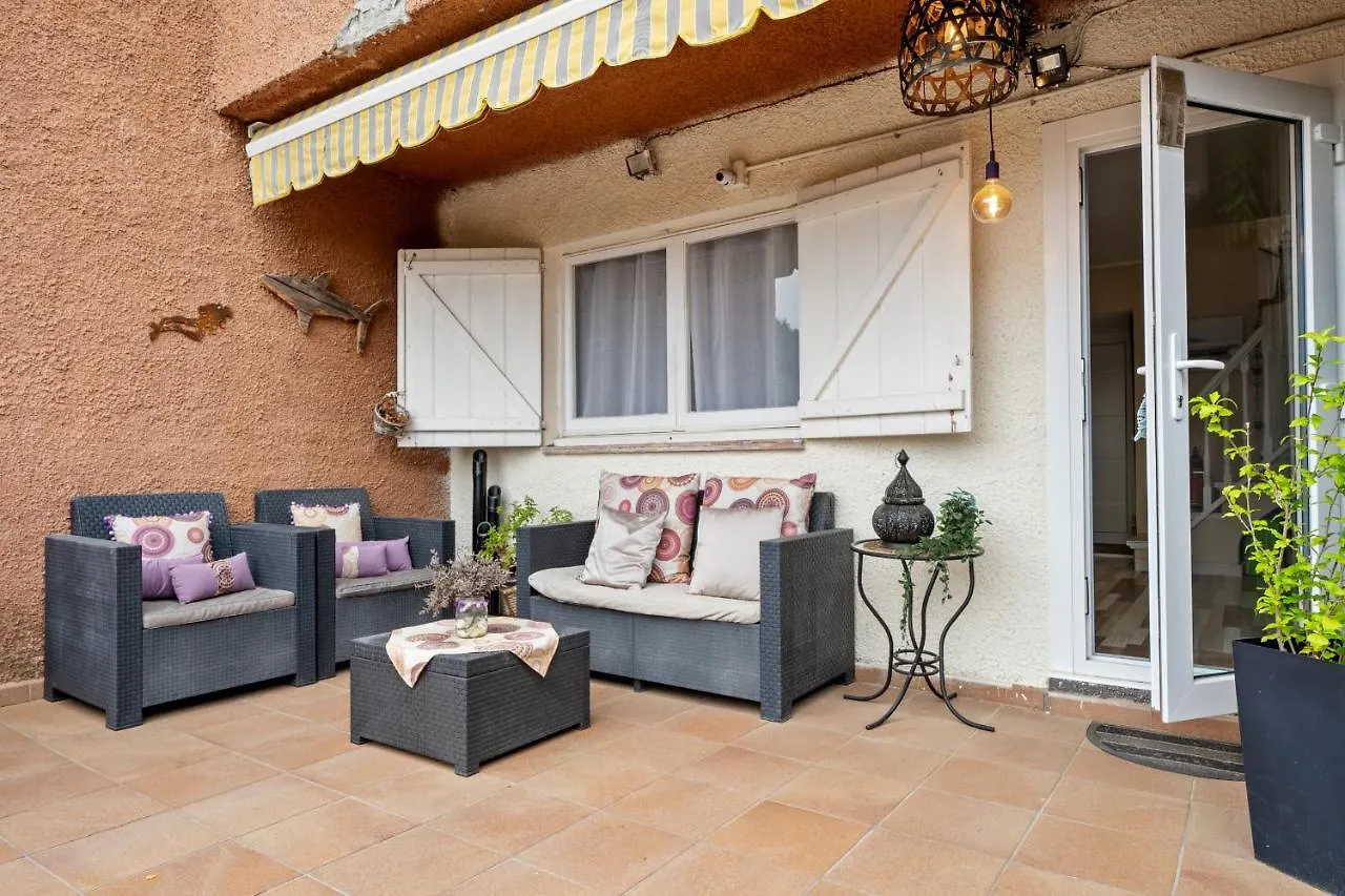 Hauzify I Casa Maragda Villa Platja d'Aro Holiday home