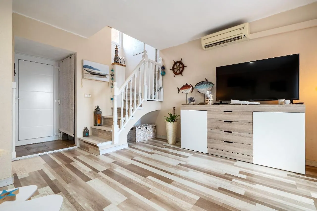 Hauzify I Casa Maragda Villa Platja d'Aro Holiday home